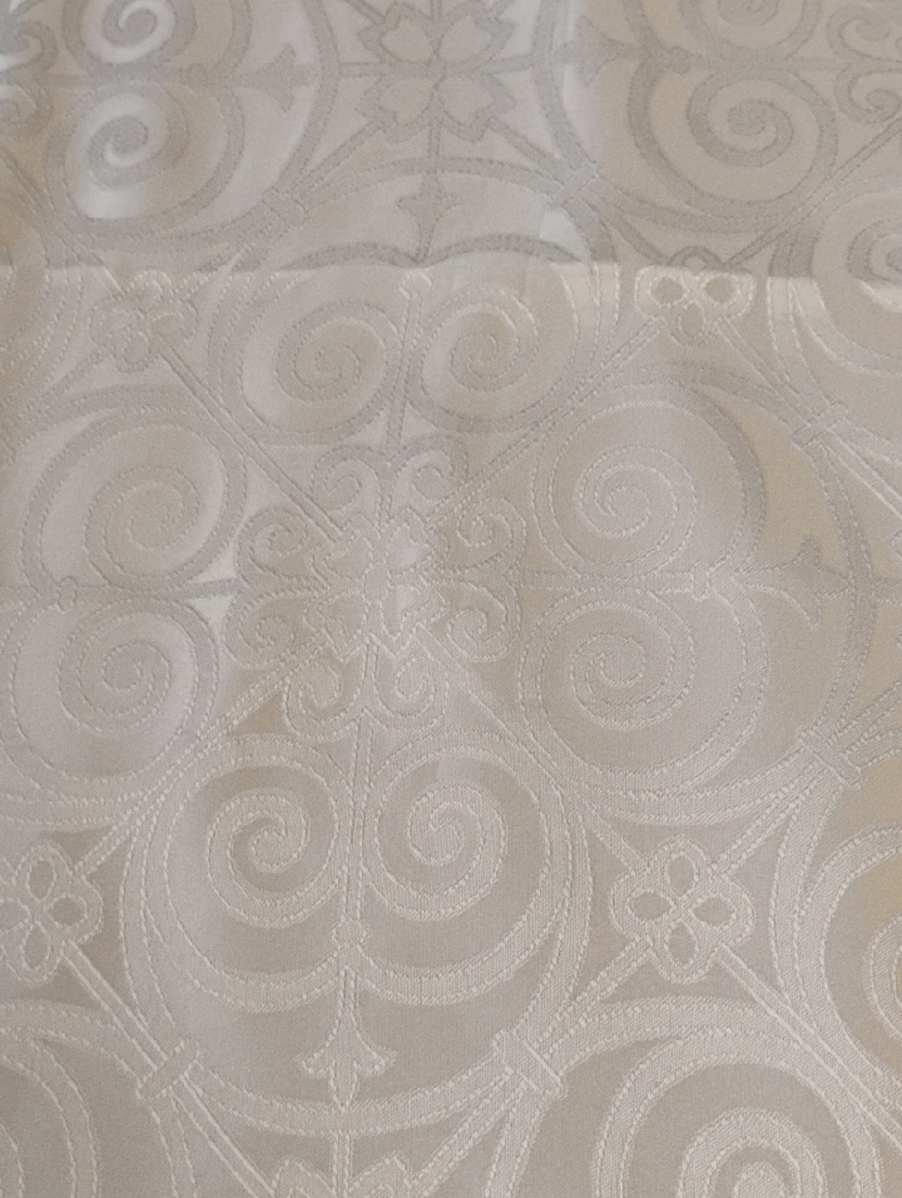 Rectangular Table Cloth - Picture 2 of 4